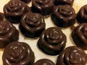 Cioccolatini con ripieno al caramello Mou (senza glutine e lattosio)